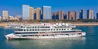 寶鷹集團熱烈祝賀載電量全球最大、充電技術屬世界首創的純電動游輪——“長江三峽1”成功首航